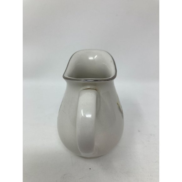 Vintage Nueva San Isidro Vanilla Hotel Creamer ~ Mexico - Picture 2 of 7